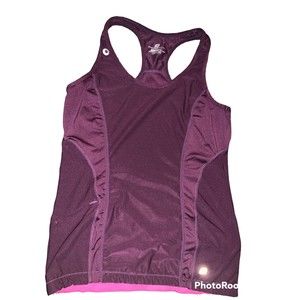 Roadrunner tank top shirt size M